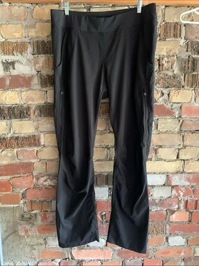 Arc'teryx Black Slim Fit Technical Joggers